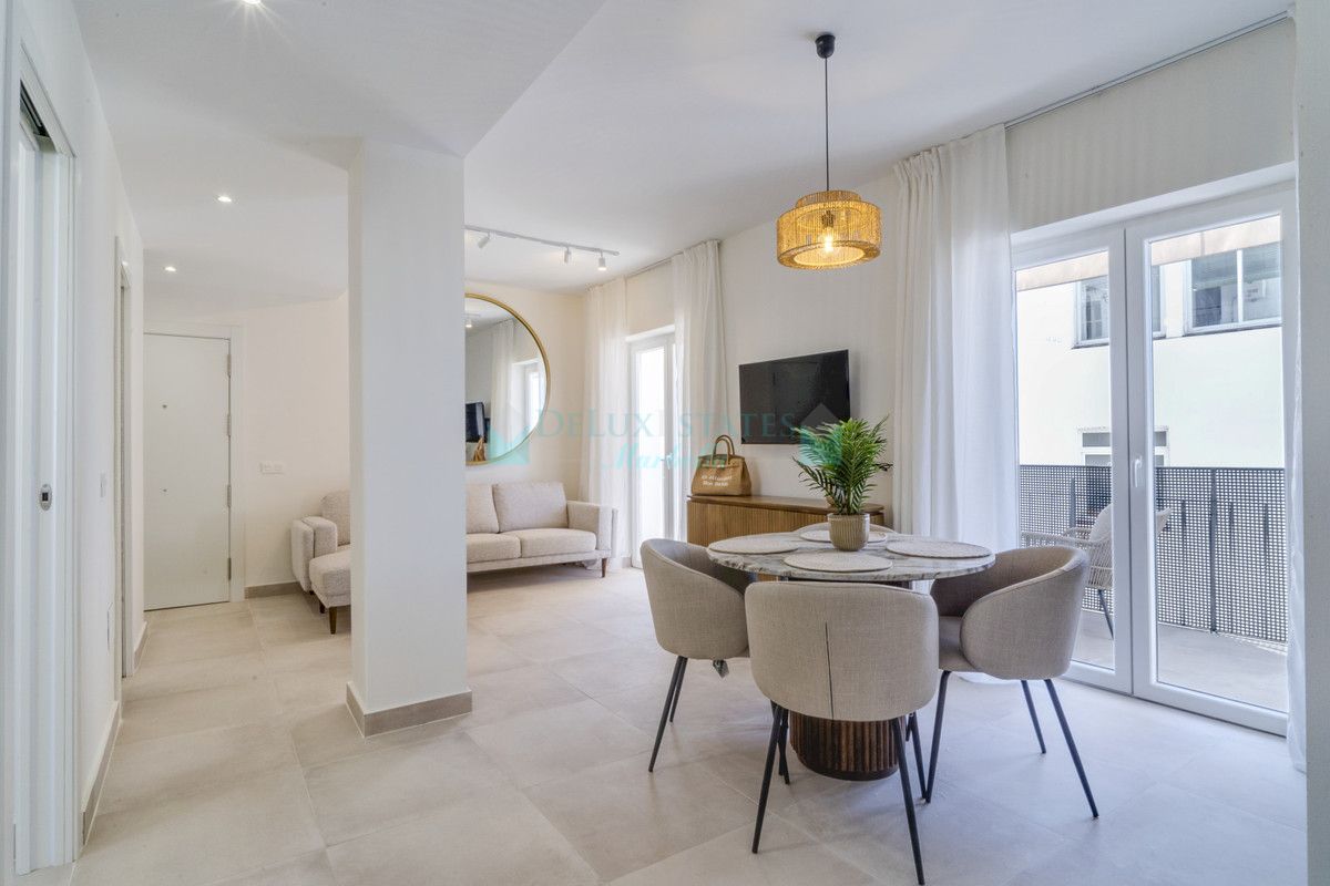 Apartamento en venta en Estepona