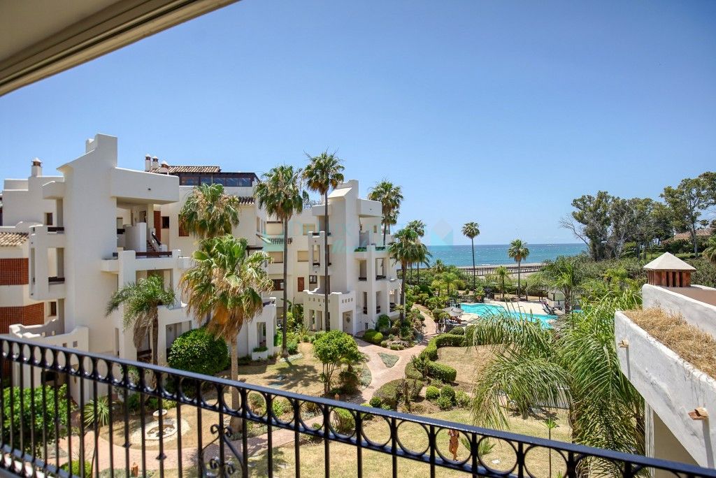 Apartamento en venta en Estepona