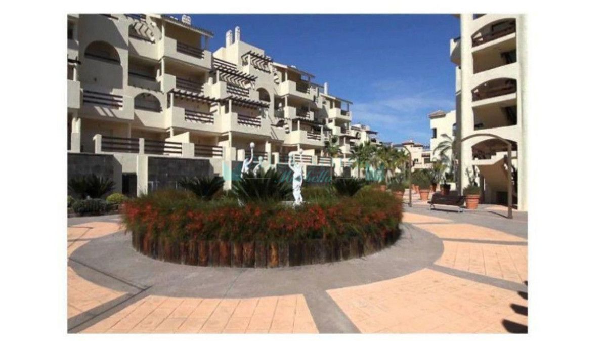 Apartment for sale in Estepona