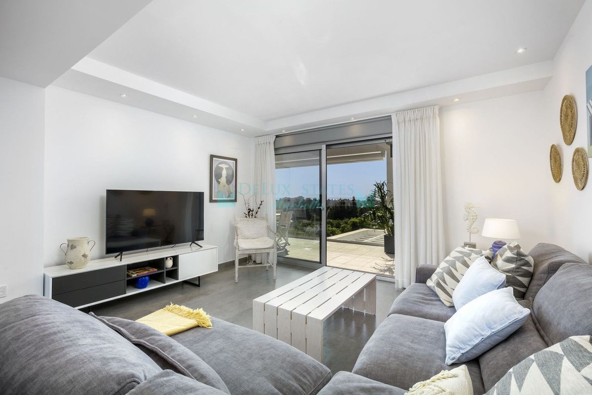Penthouse for sale in Estepona