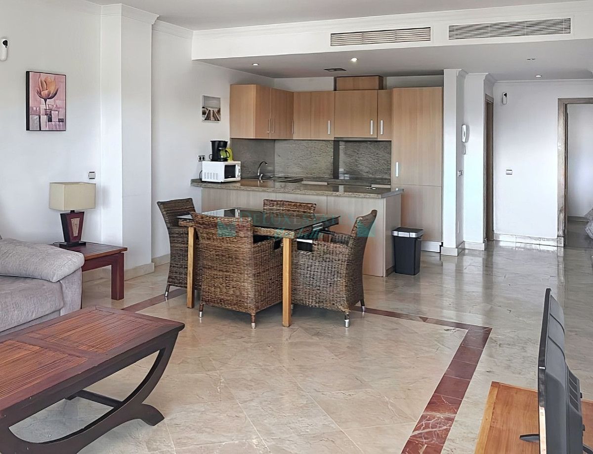 Apartment for sale in Estepona