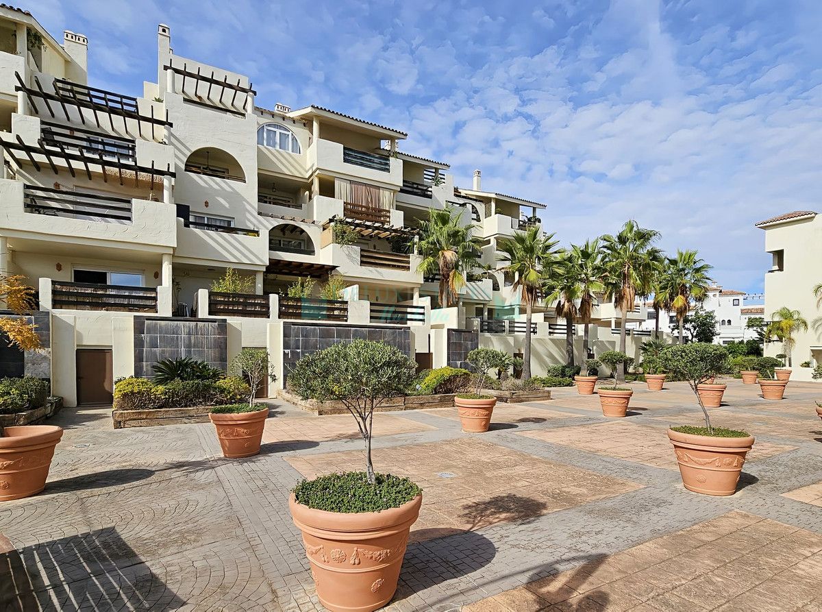 Apartment for sale in Estepona