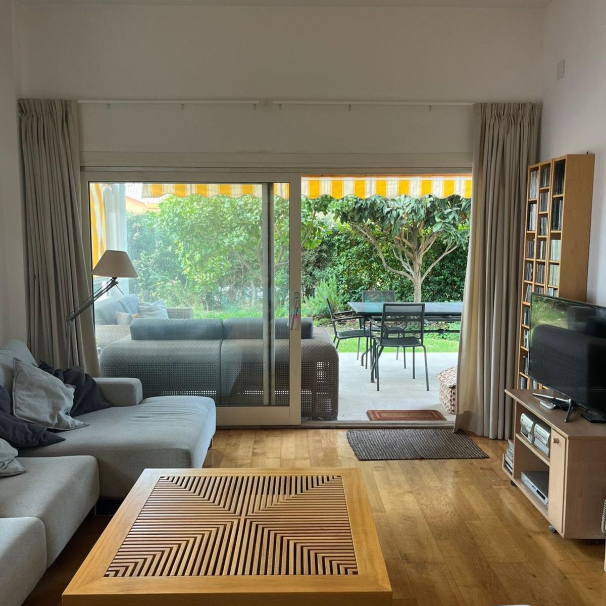 Apartamento Planta Baja en alquiler en Estepona