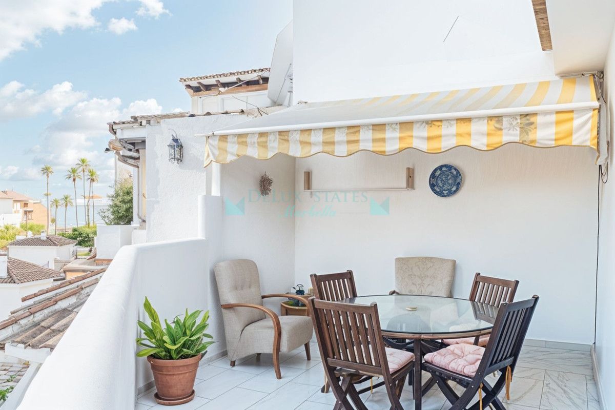 Ático en venta en Elviria, Marbella Este