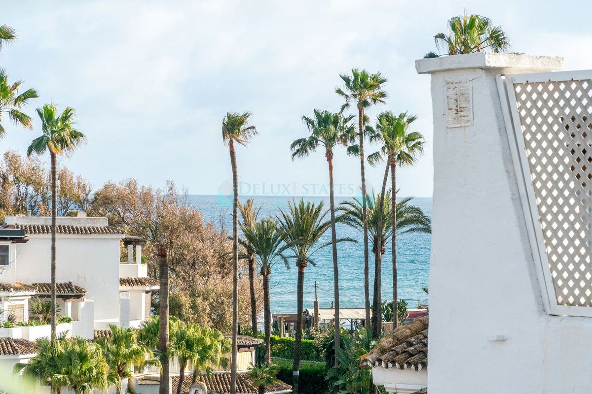 Ático en venta en Elviria, Marbella Este