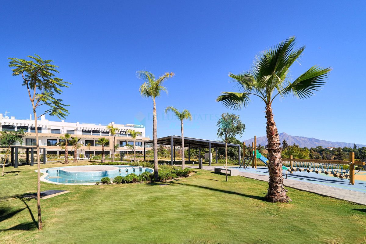 Ground Floor Apartment for sale in Estepona