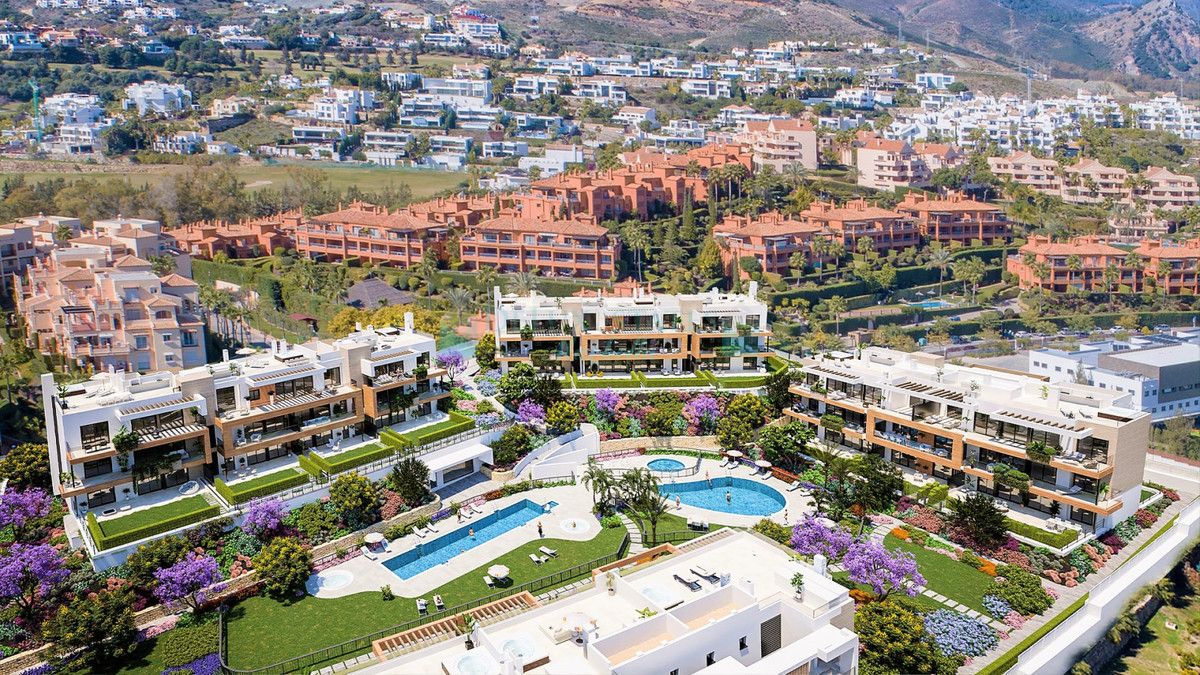 Ground Floor Apartment for sale in Estepona