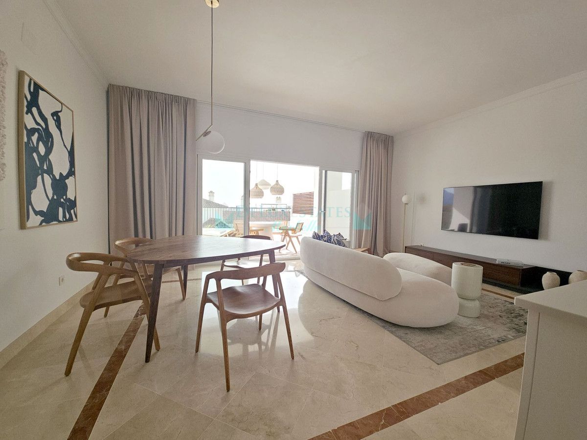 Apartamento Planta Baja en venta en El Paraiso, Estepona