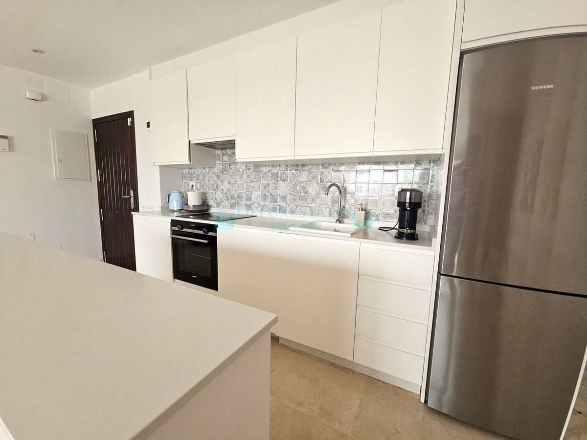 Apartamento Planta Baja en venta en El Paraiso, Estepona