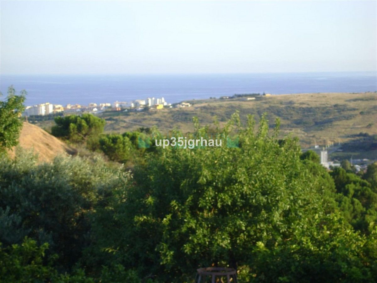 Villa en venta en Estepona