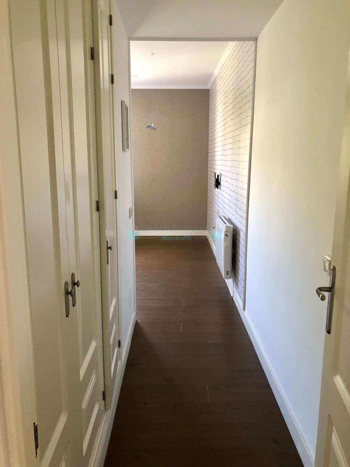 Ático en alquiler en Benahavis