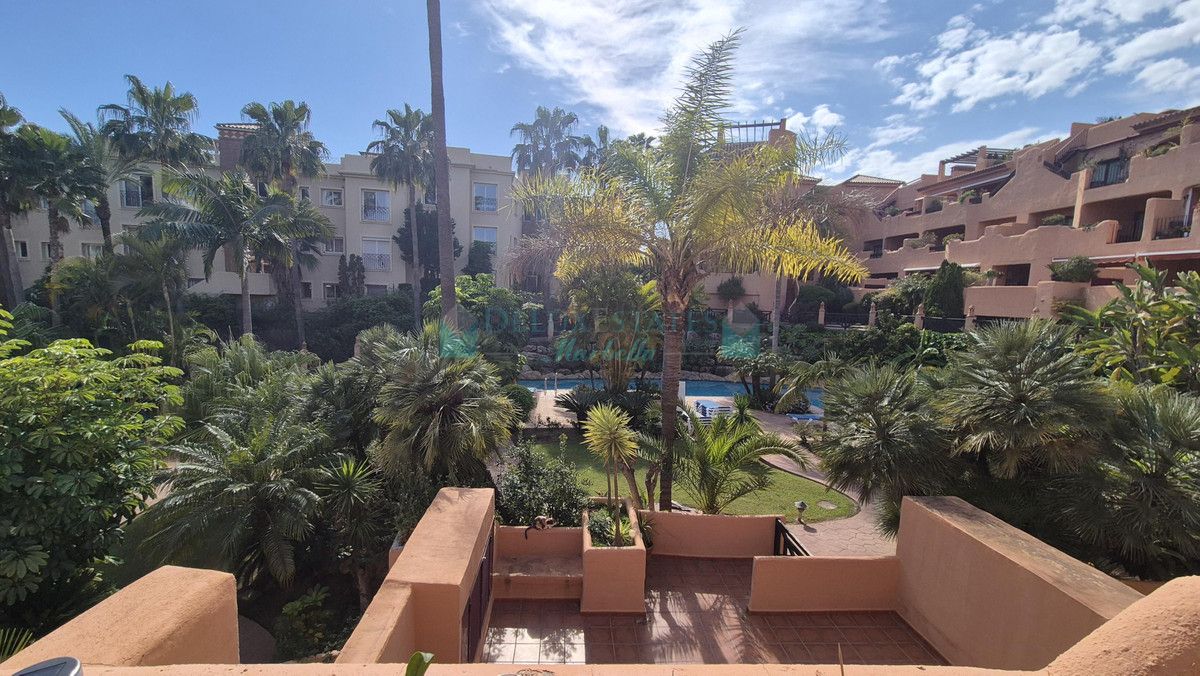 Apartamento Planta Baja en venta en Los Flamingos, Benahavis