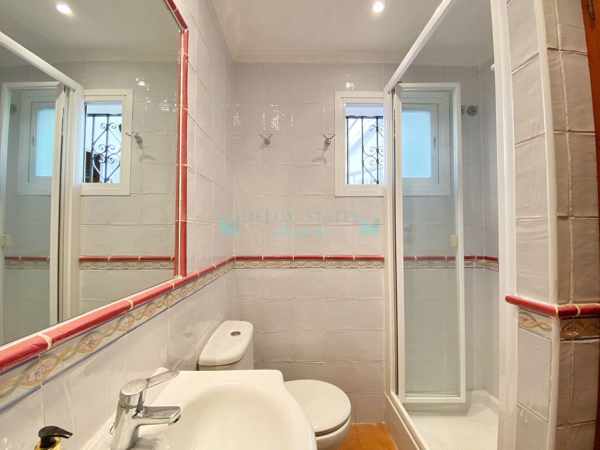 Adosado en venta en Marbella