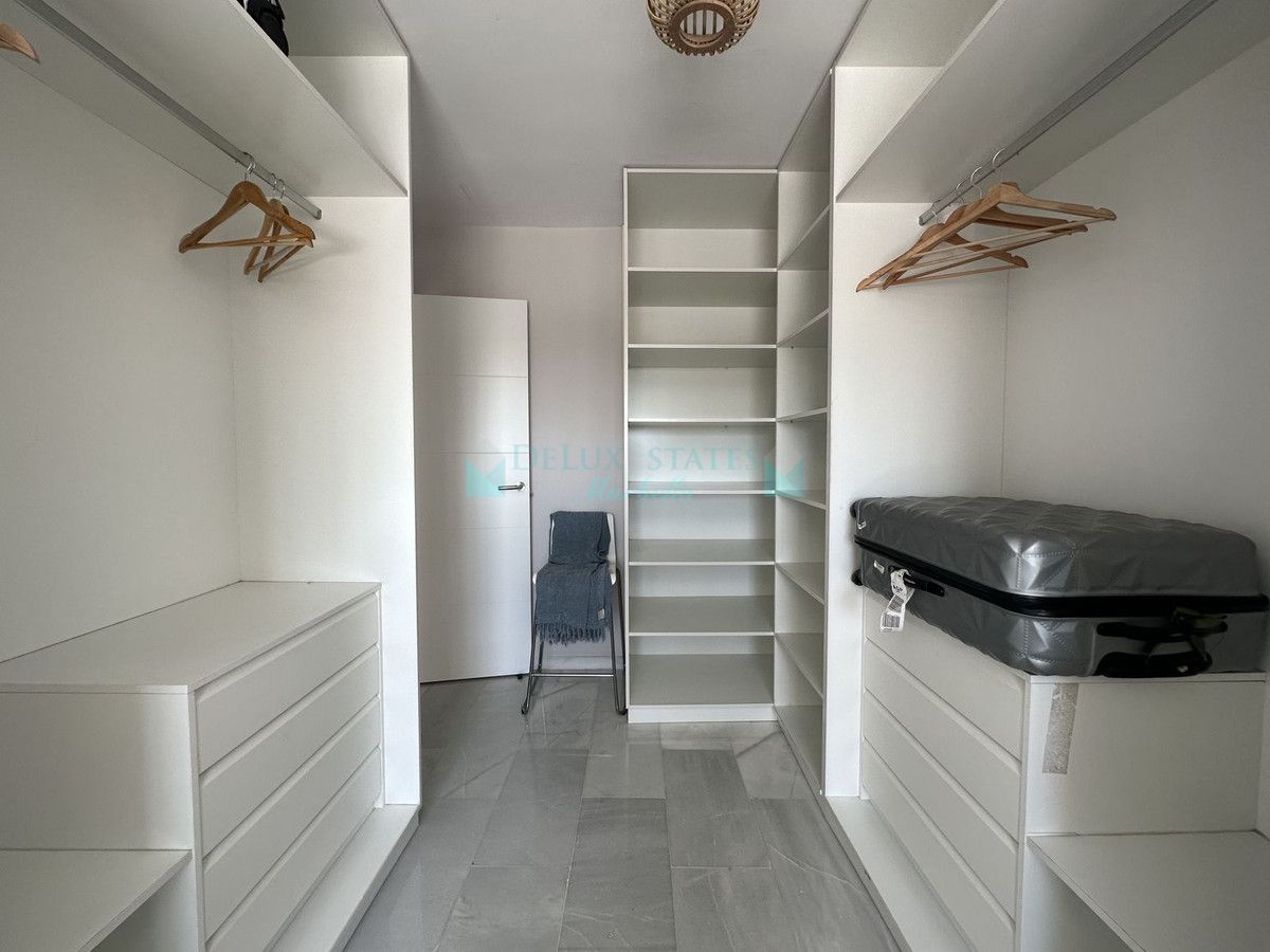 Town House for rent in Nueva Andalucia