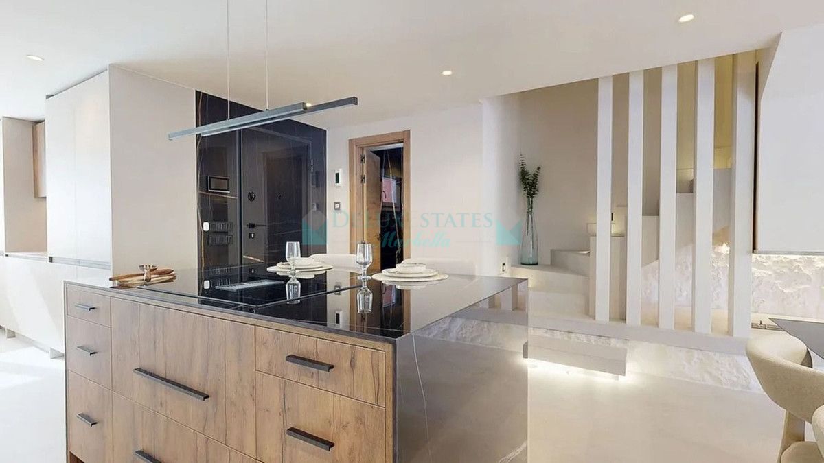 Semi Detached Villa for sale in Atalaya, Estepona