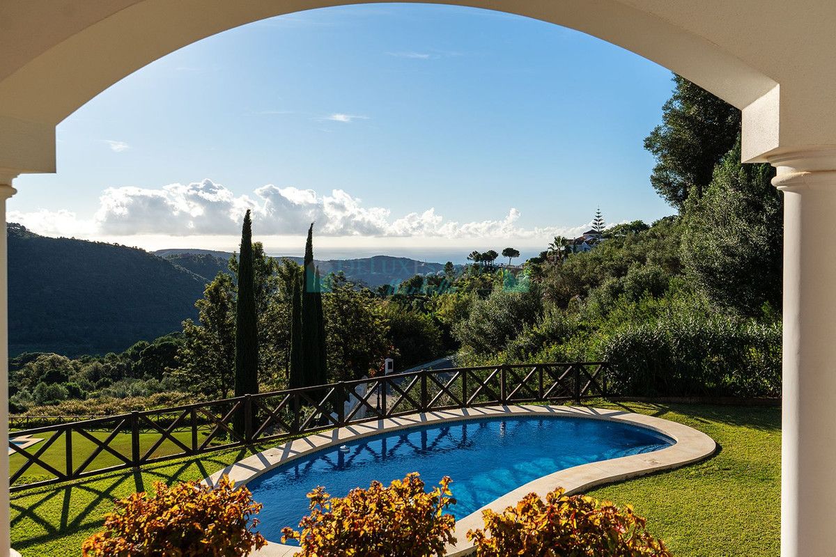 Villa en venta en Benahavis