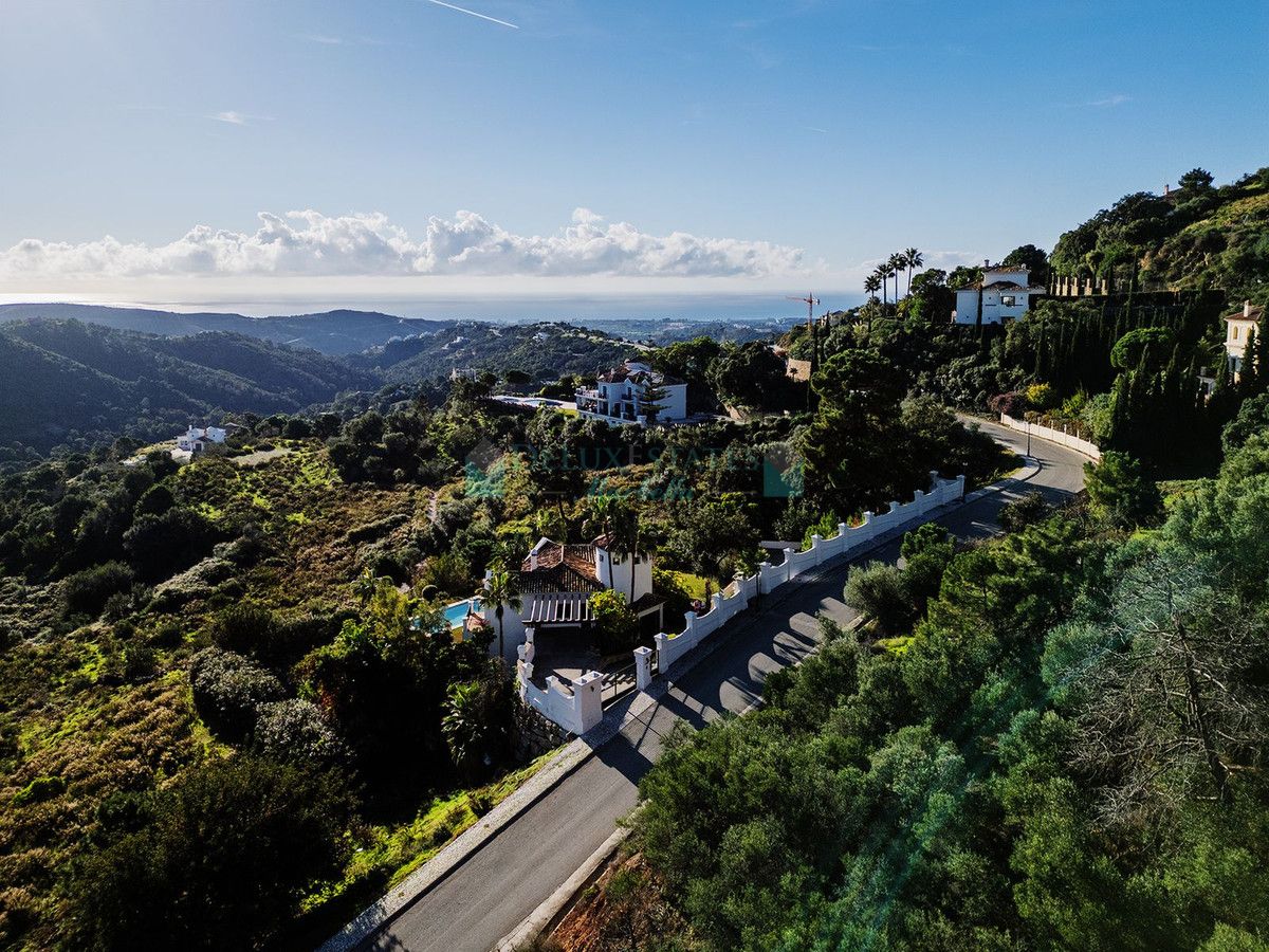 Villa en venta en Benahavis