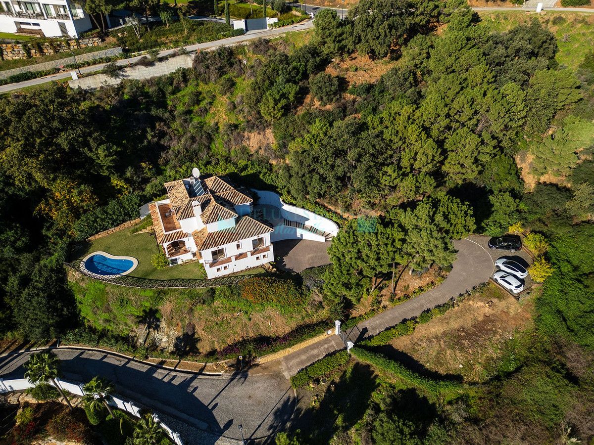 Villa en venta en Benahavis