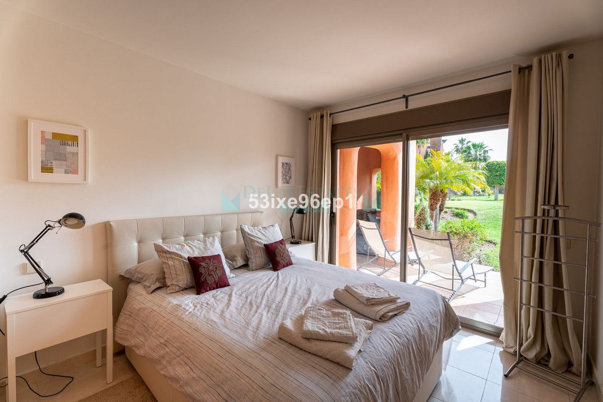 Apartamento Planta Baja en venta en New Golden Mile, Estepona