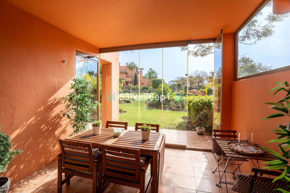 Apartamento Planta Baja en venta en New Golden Mile, Estepona