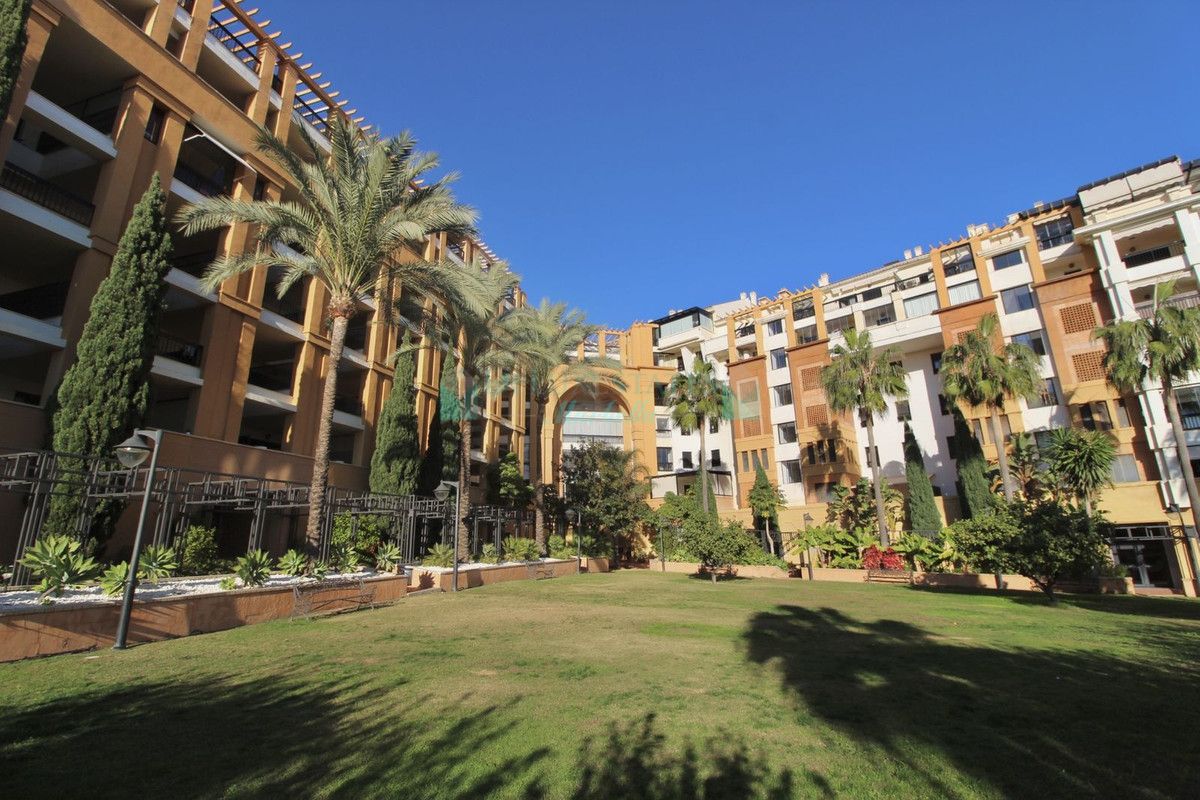 Apartamento en alquiler en San Pedro de Alcantara