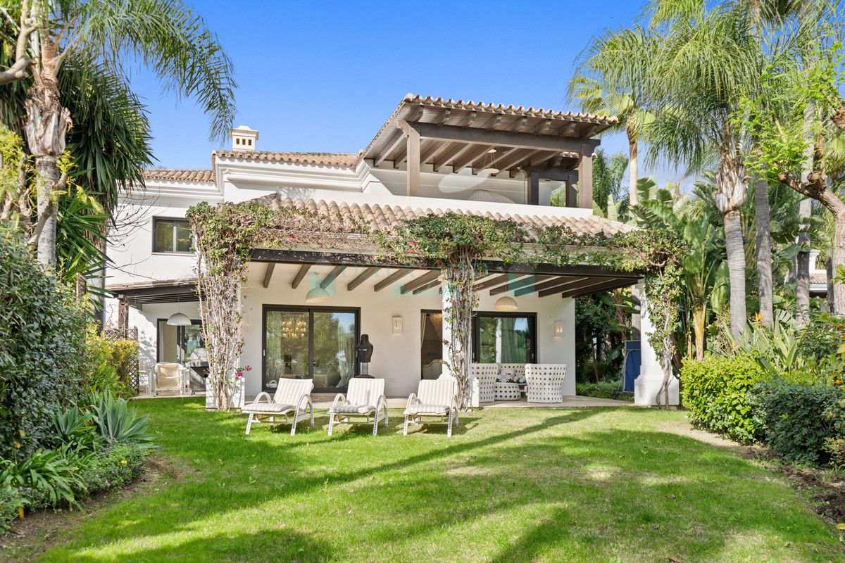 Villa en venta en Marbella Golden Mile