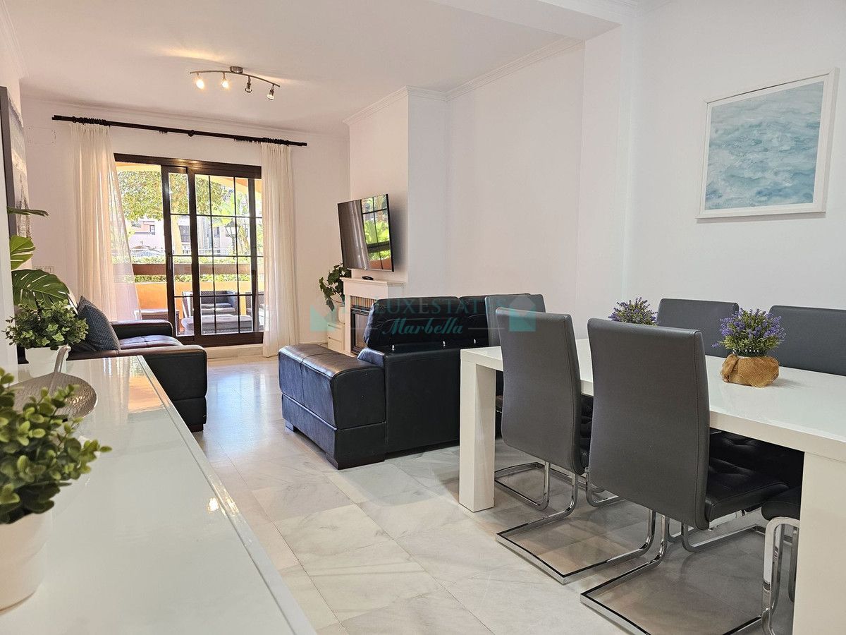 Ground Floor Apartment for sale in Hacienda del Sol, Estepona