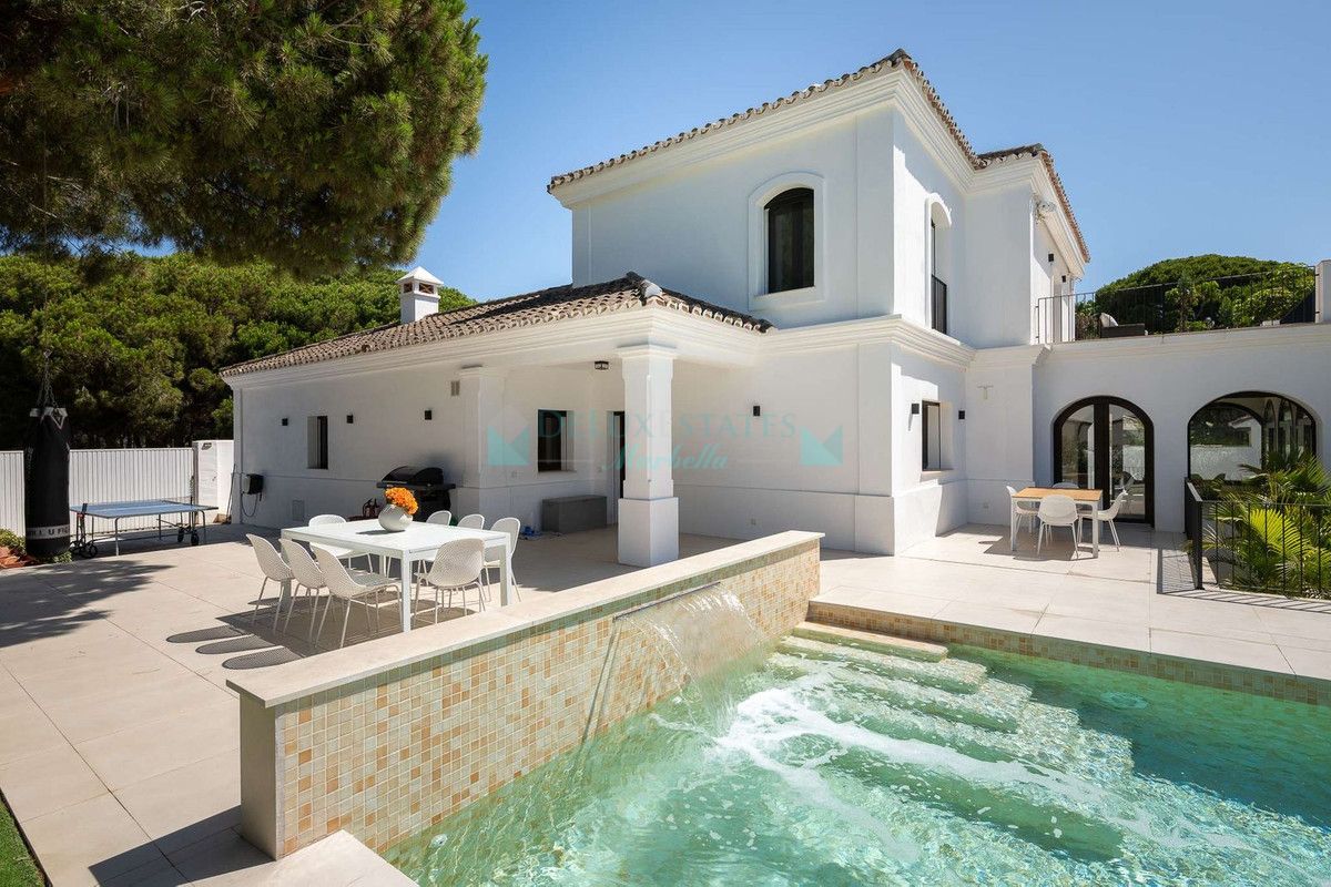 Villa en alquiler en Marbesa, Marbella Este