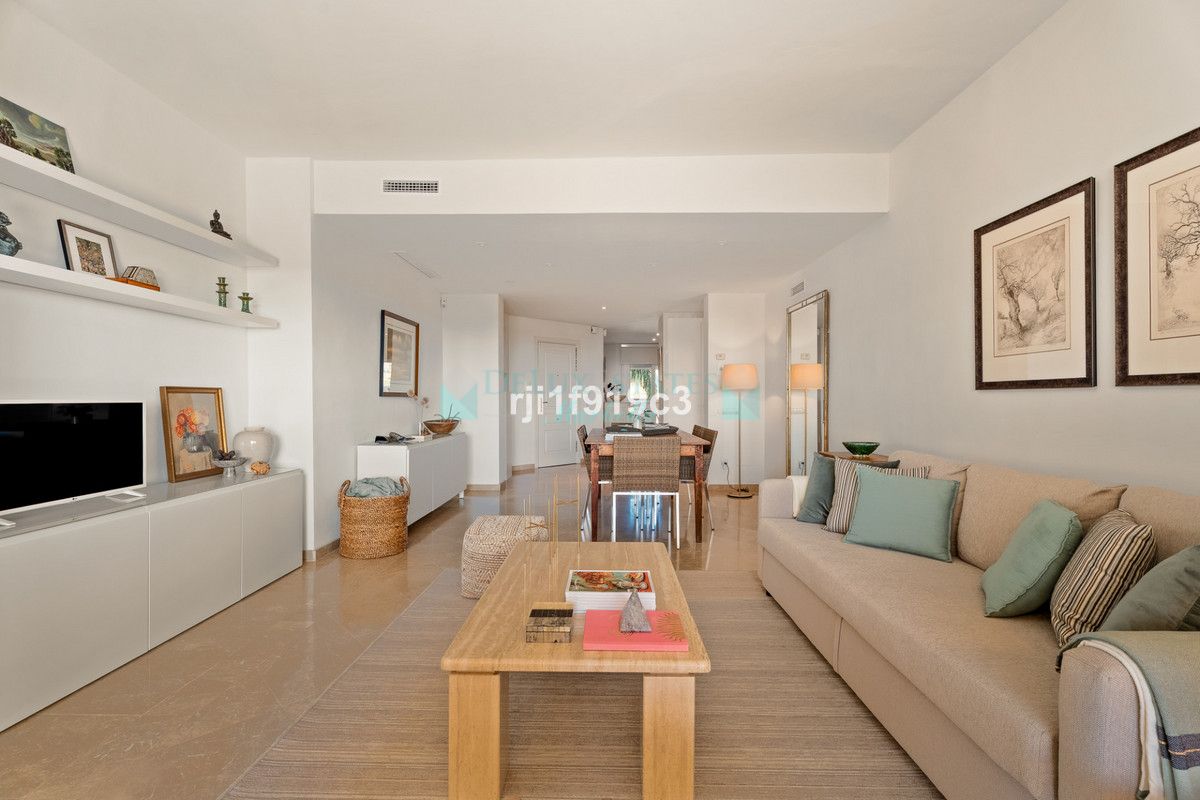 Apartment for sale in Elviria, Marbella East