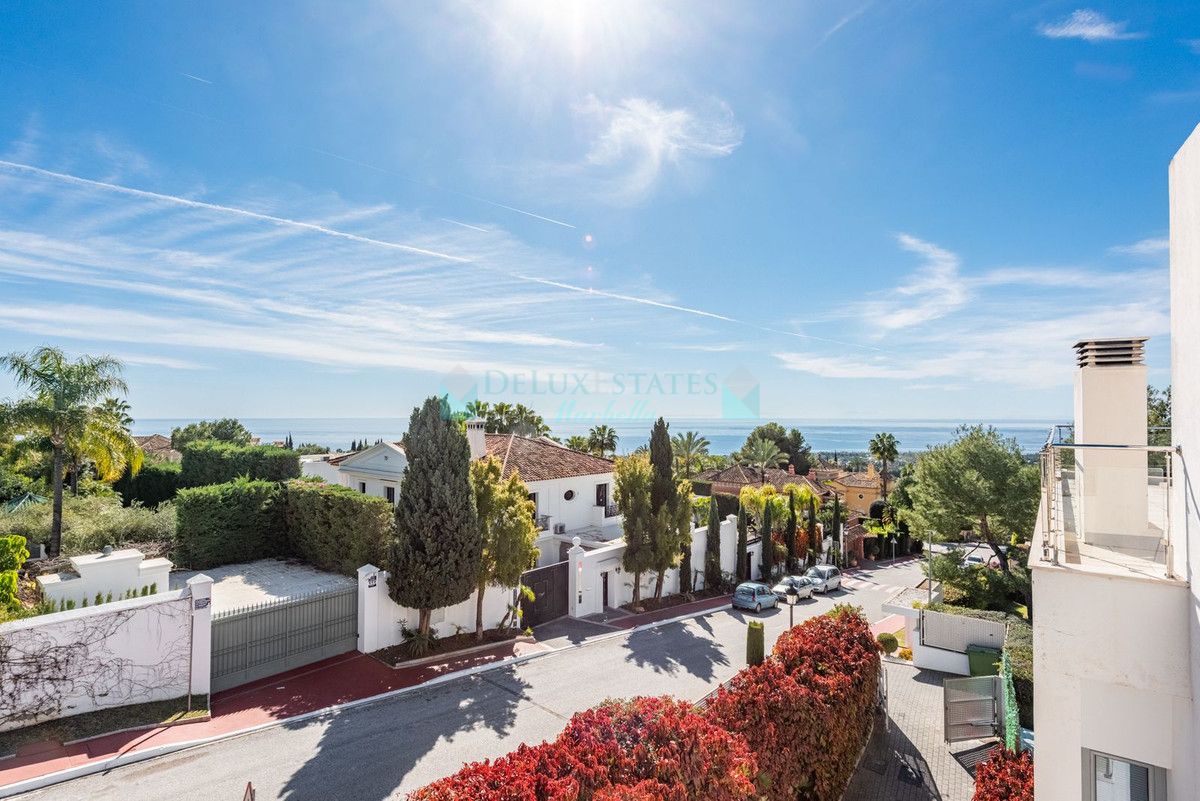 Town House for sale in Marbella Golden Mile