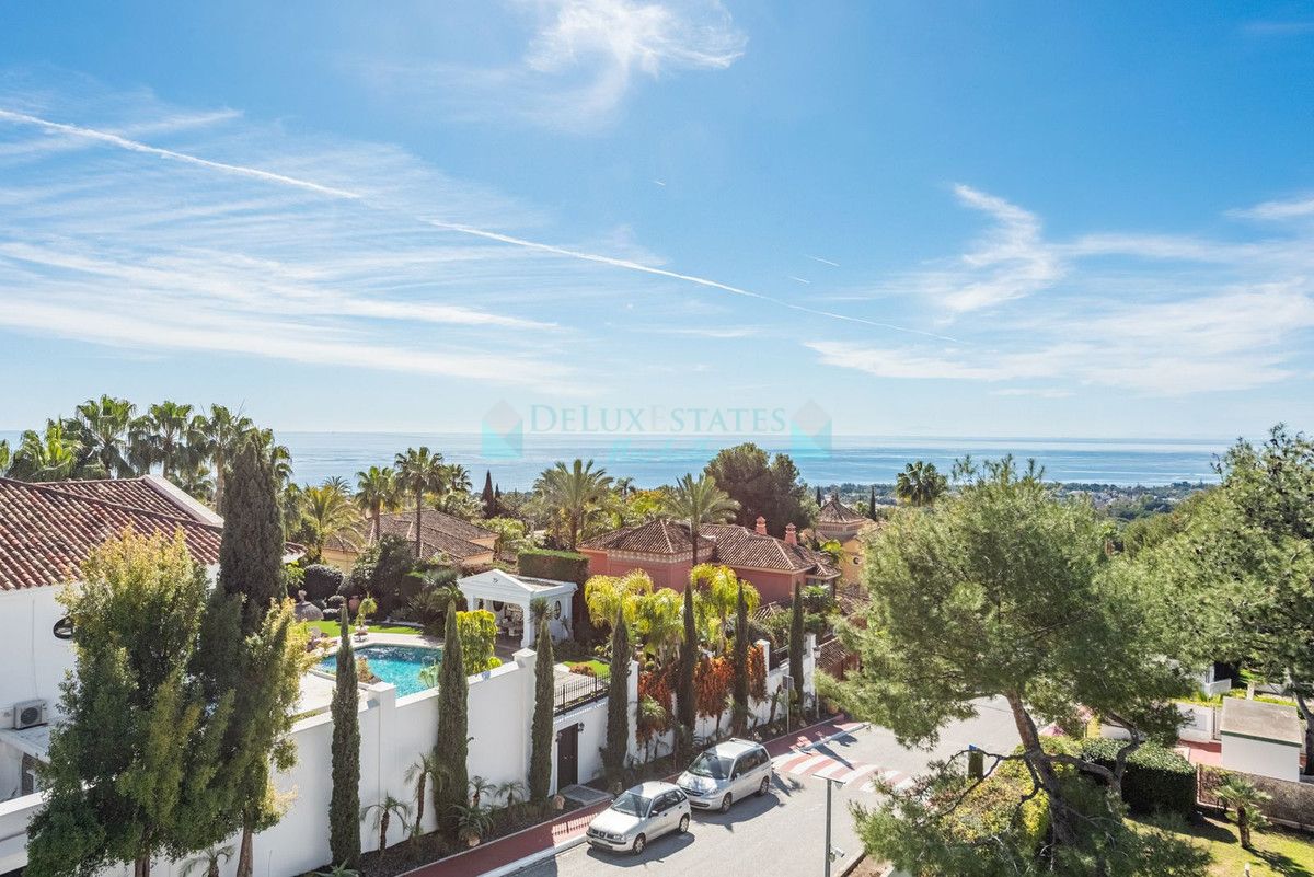 Town House for sale in Marbella Golden Mile