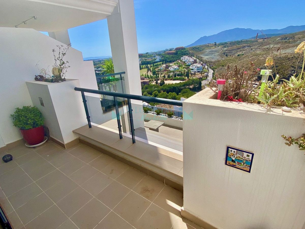 Apartamento en venta en Benahavis