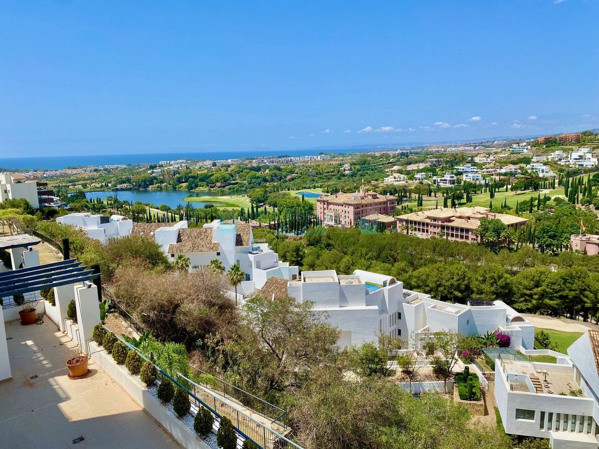 Apartamento en venta en Benahavis