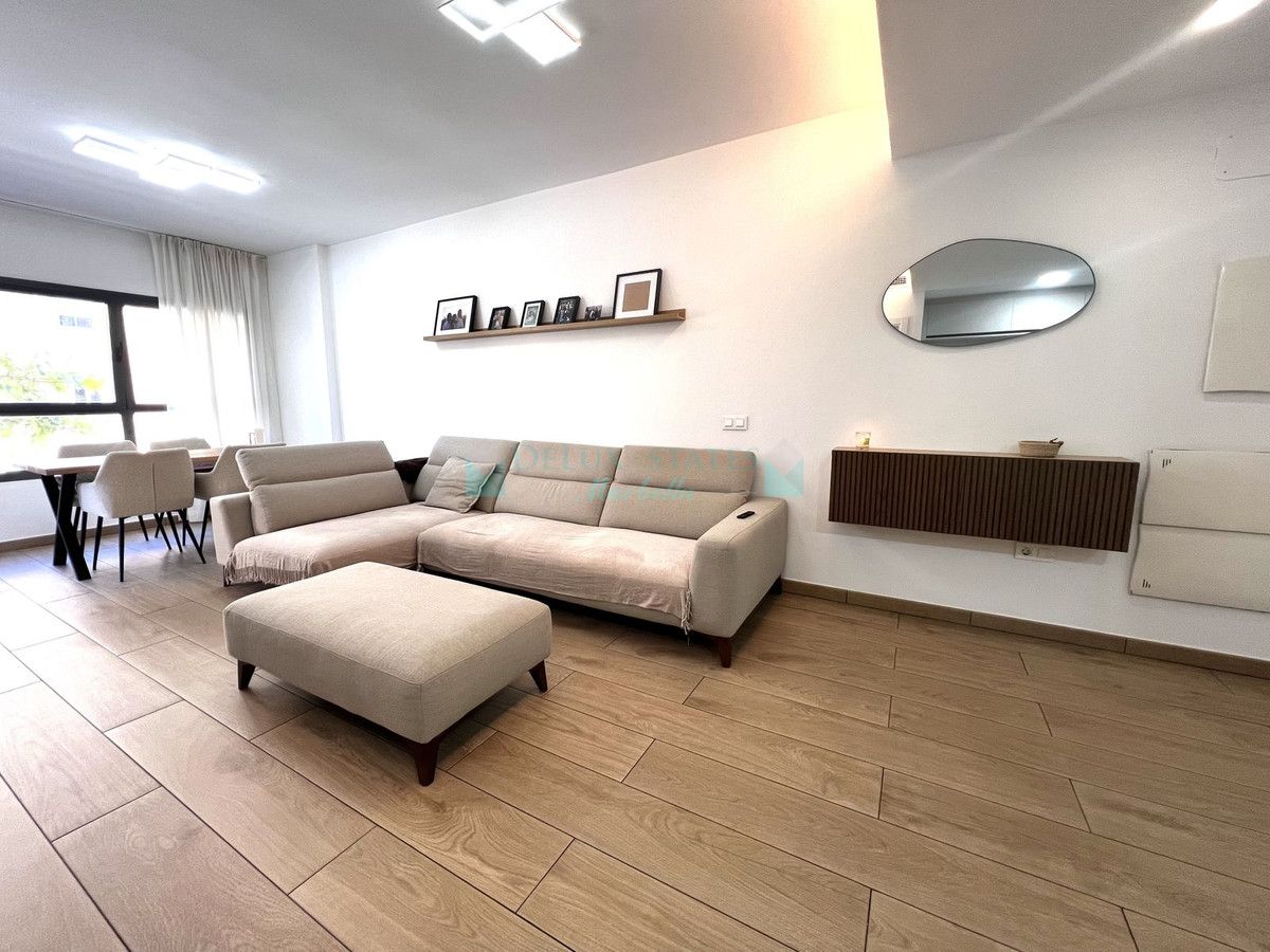 Apartamento en venta en Estepona