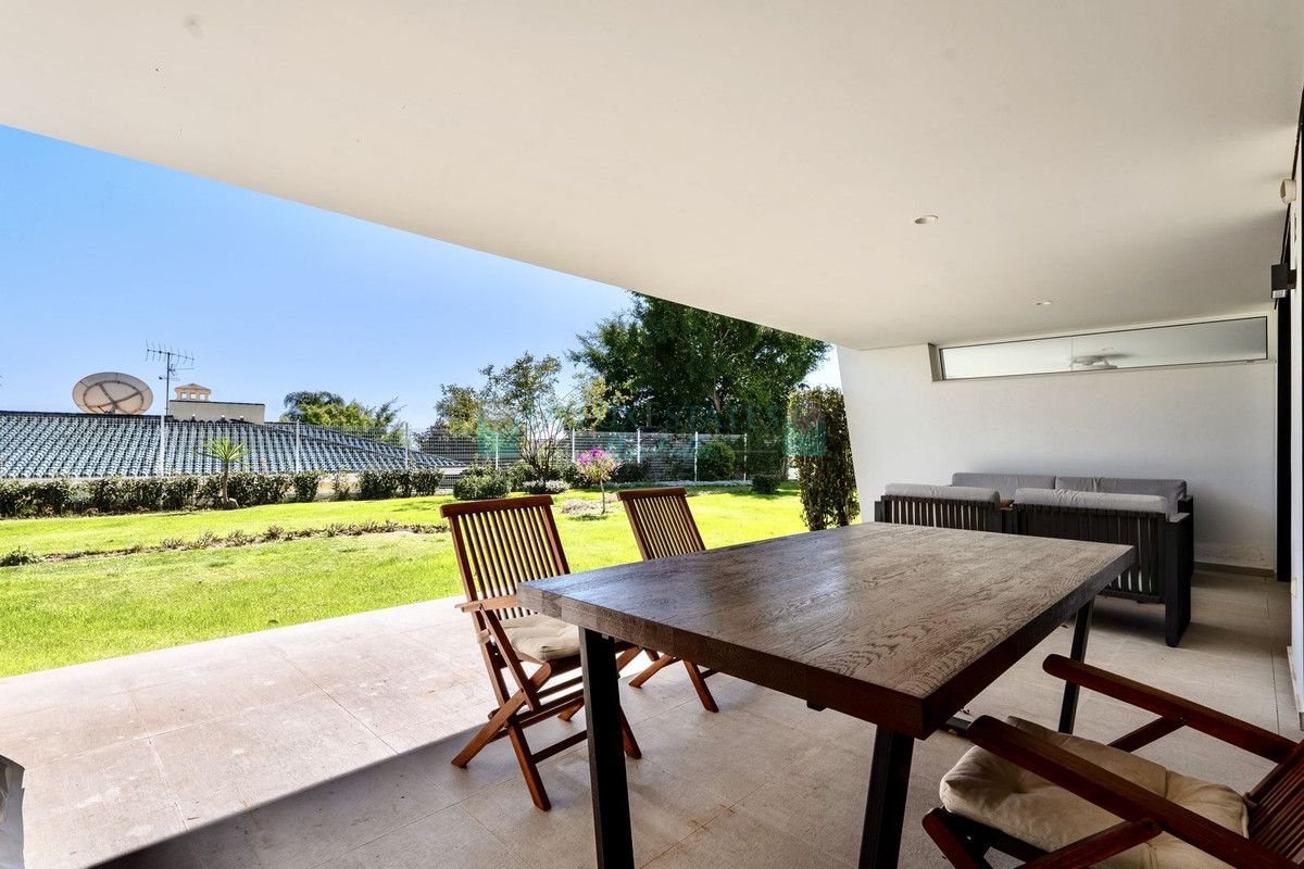 Ground Floor Apartment for rent in Nueva Andalucia