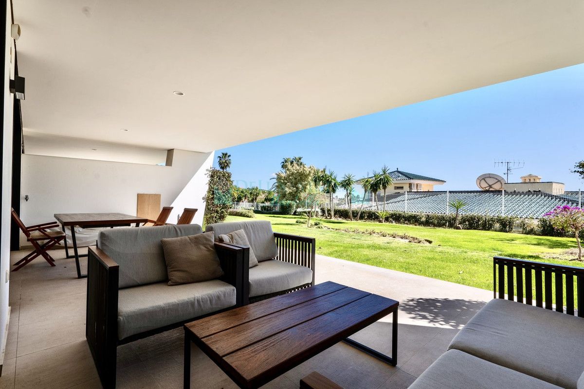 Ground Floor Apartment for rent in Nueva Andalucia