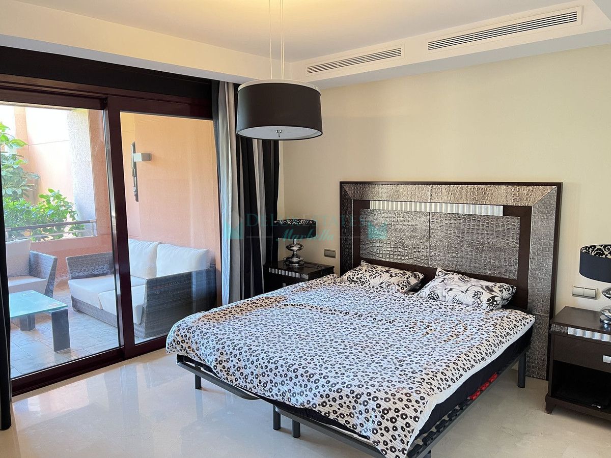 Ground Floor Apartment for rent in Marbella - Puerto Banus