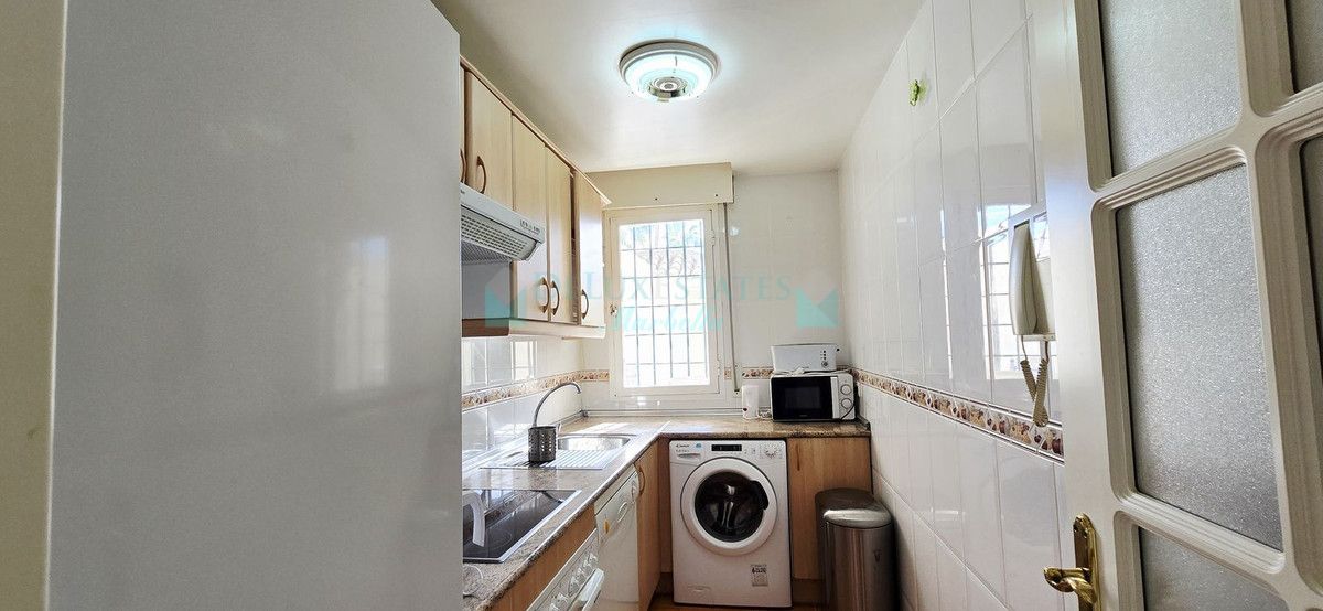 Apartamento Planta Baja en alquiler en Marbella