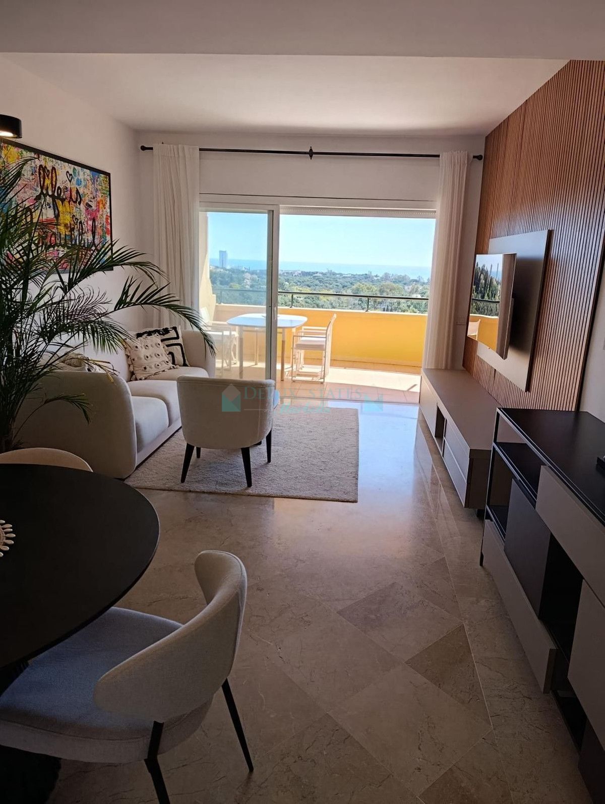 Apartment for sale in Elviria, Marbella East