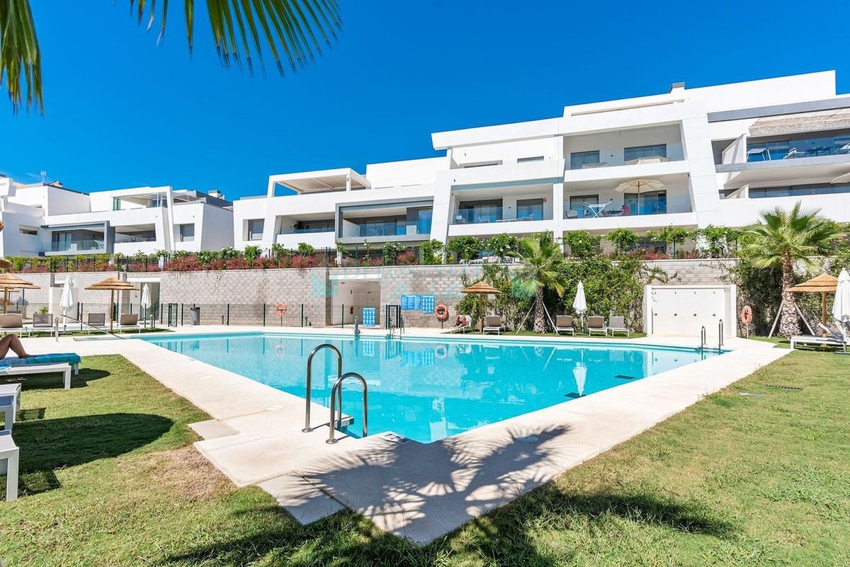 Apartamento en alquiler en Selwo, Estepona