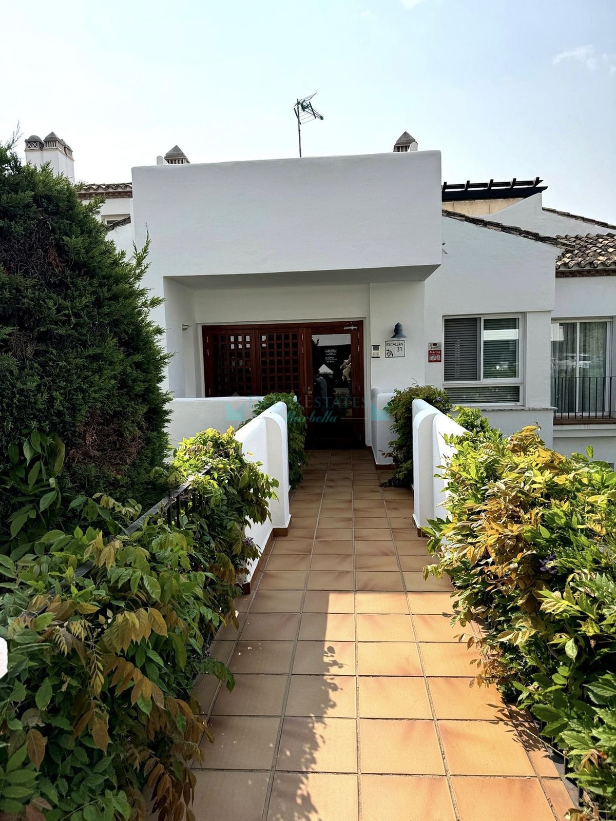 Apartamento Planta Baja en venta en Benahavis