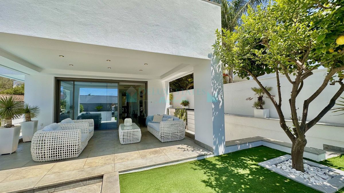 Villa en venta en Nagüeles, Marbella Golden Mile