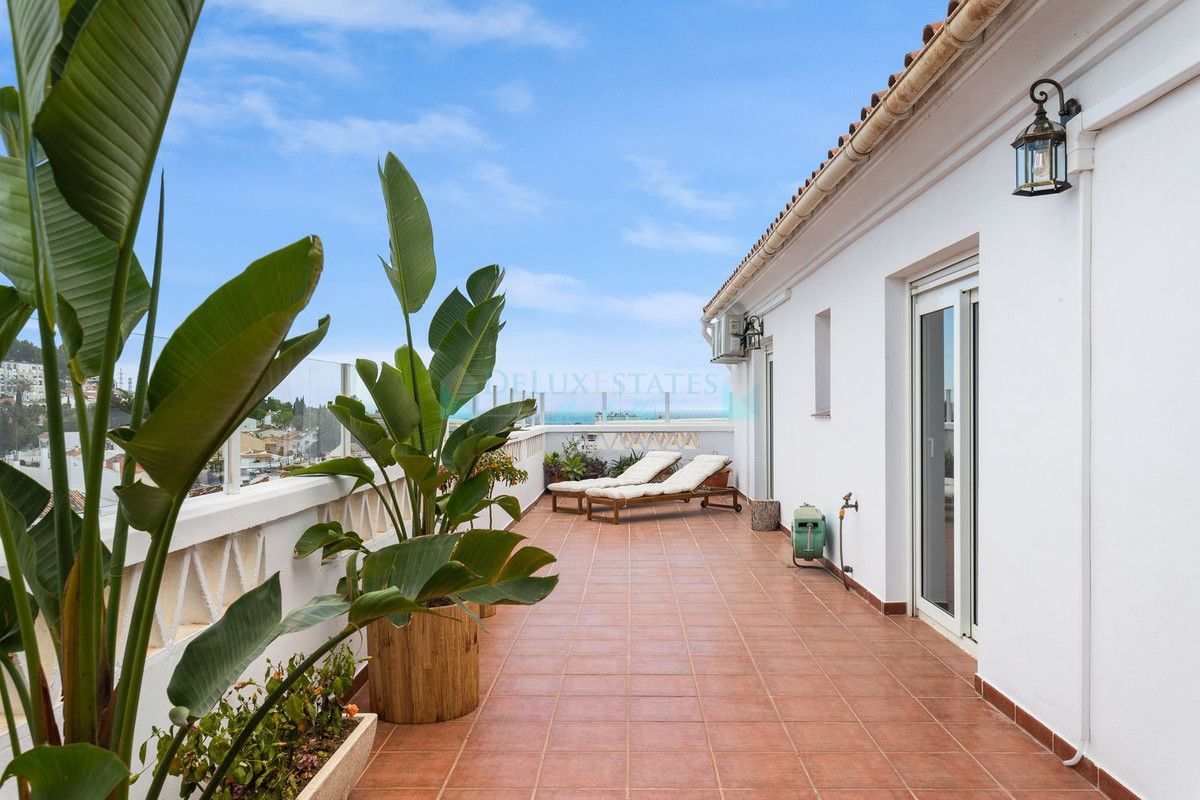 Penthouse for rent in Nueva Andalucia