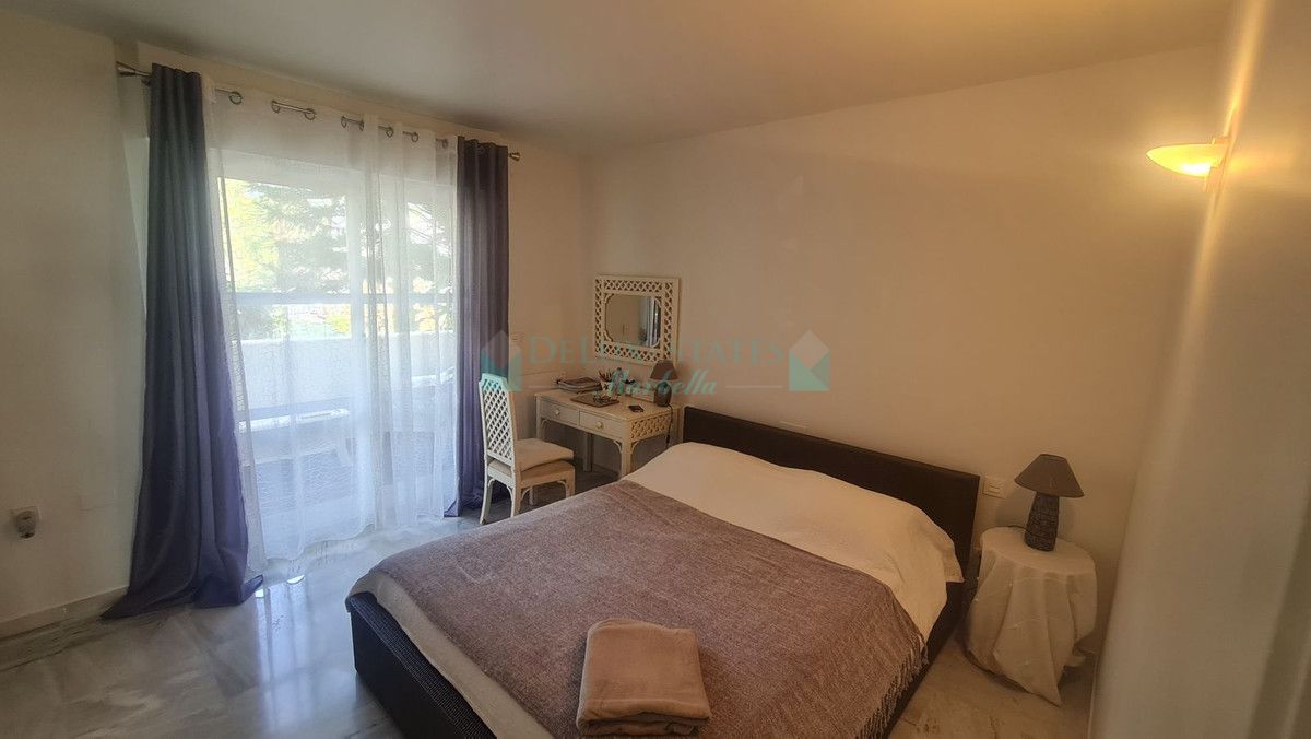 Apartment for sale in Nueva Andalucia