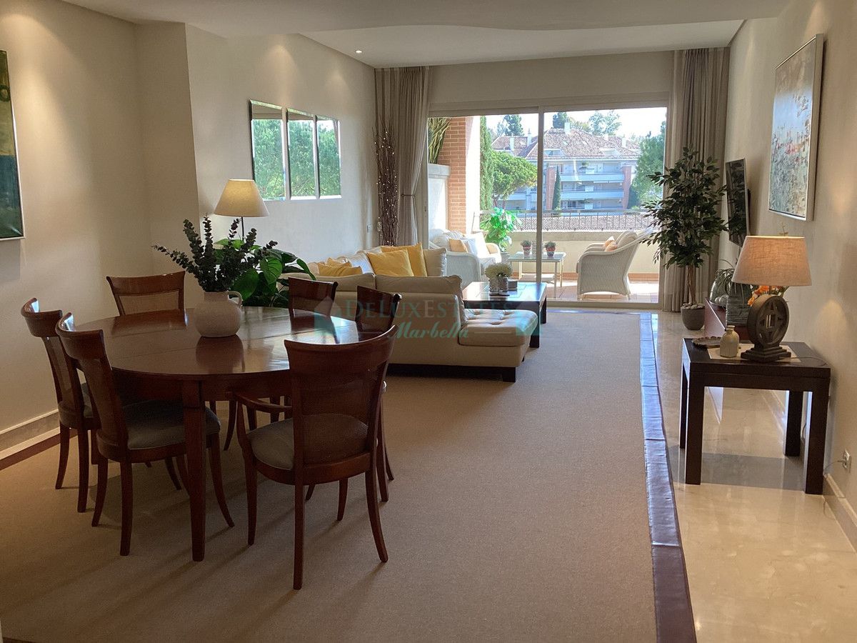 Apartamento en alquiler en Marbella Golden Mile