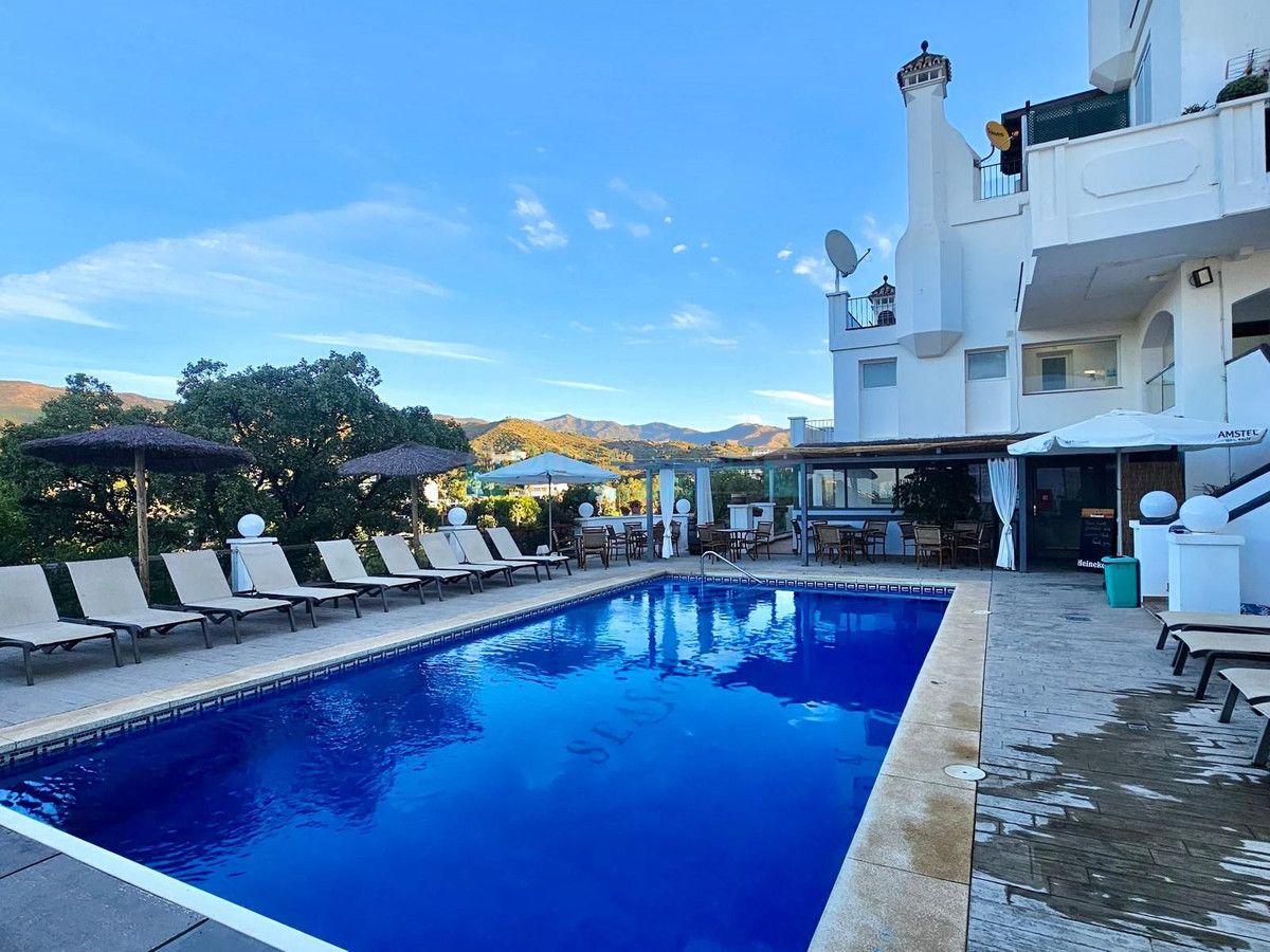 Apartamento en venta en Estepona