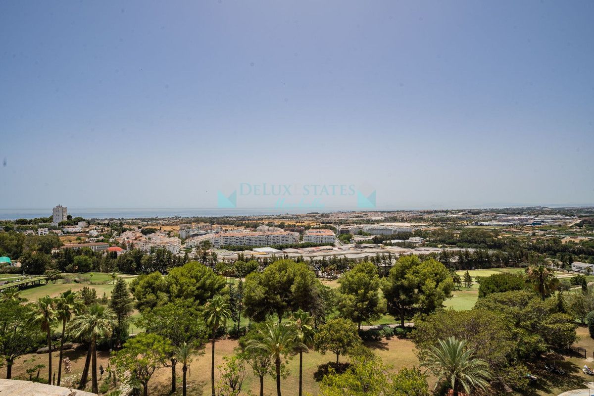 Apartment for sale in Nueva Andalucia