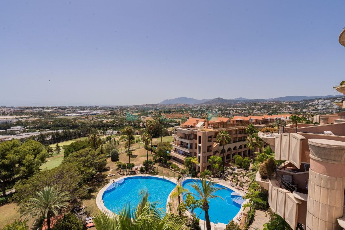 Apartment for sale in Nueva Andalucia