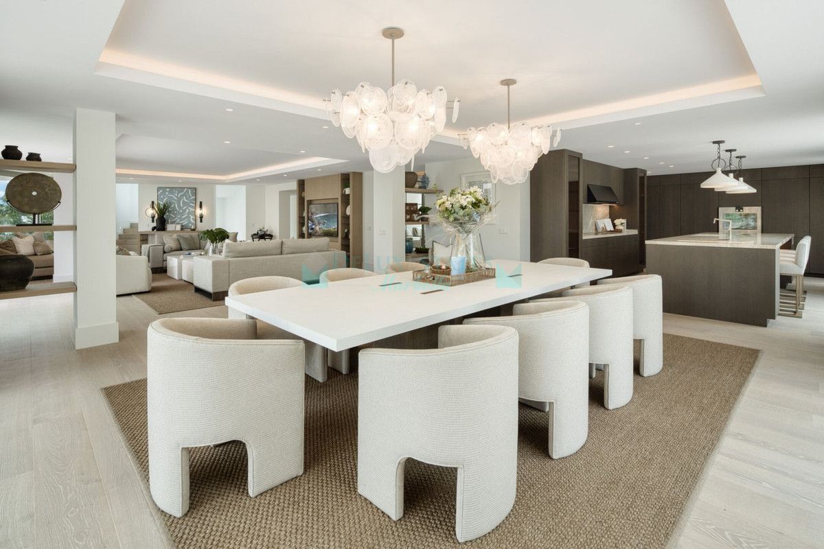 Villa en venta en Nagüeles, Marbella Golden Mile