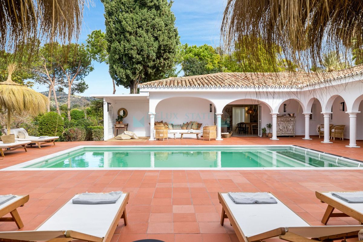 Villa en venta en Hacienda las Chapas, Marbella Este